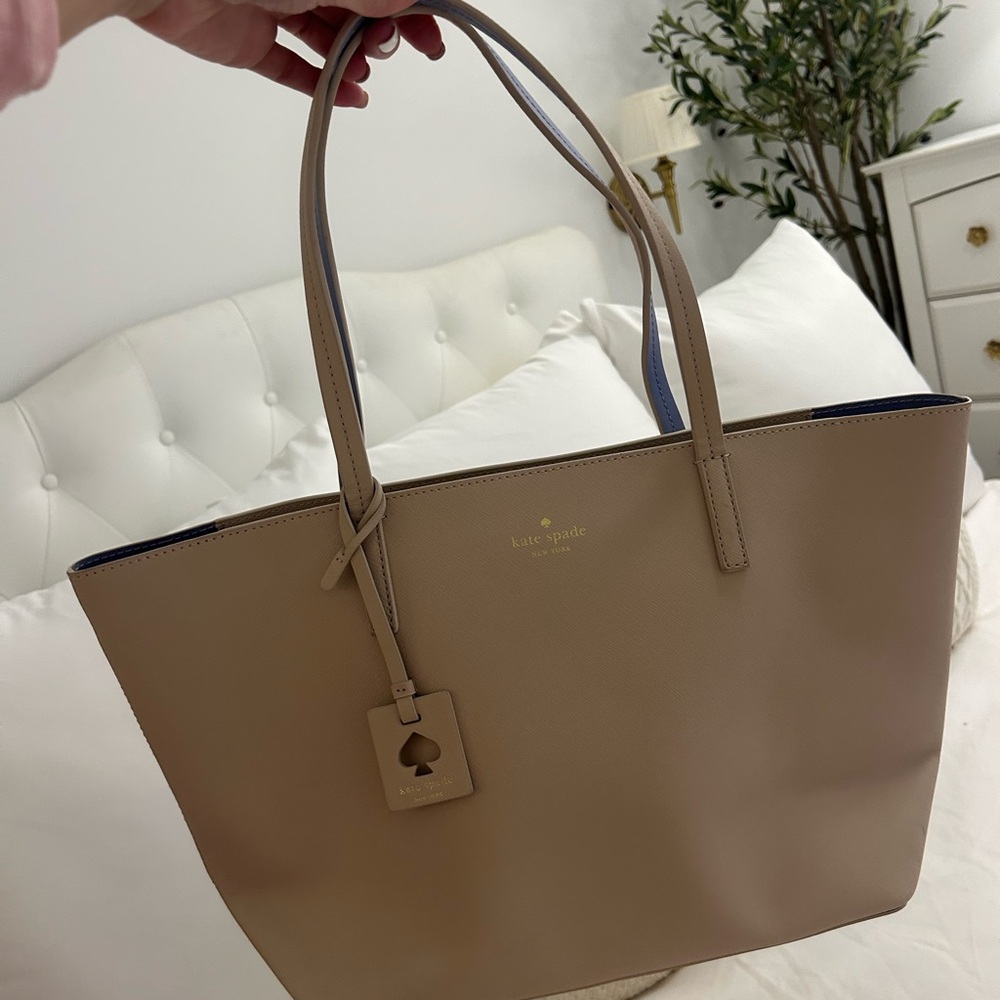 Kate Spade Beige Tote with Charm